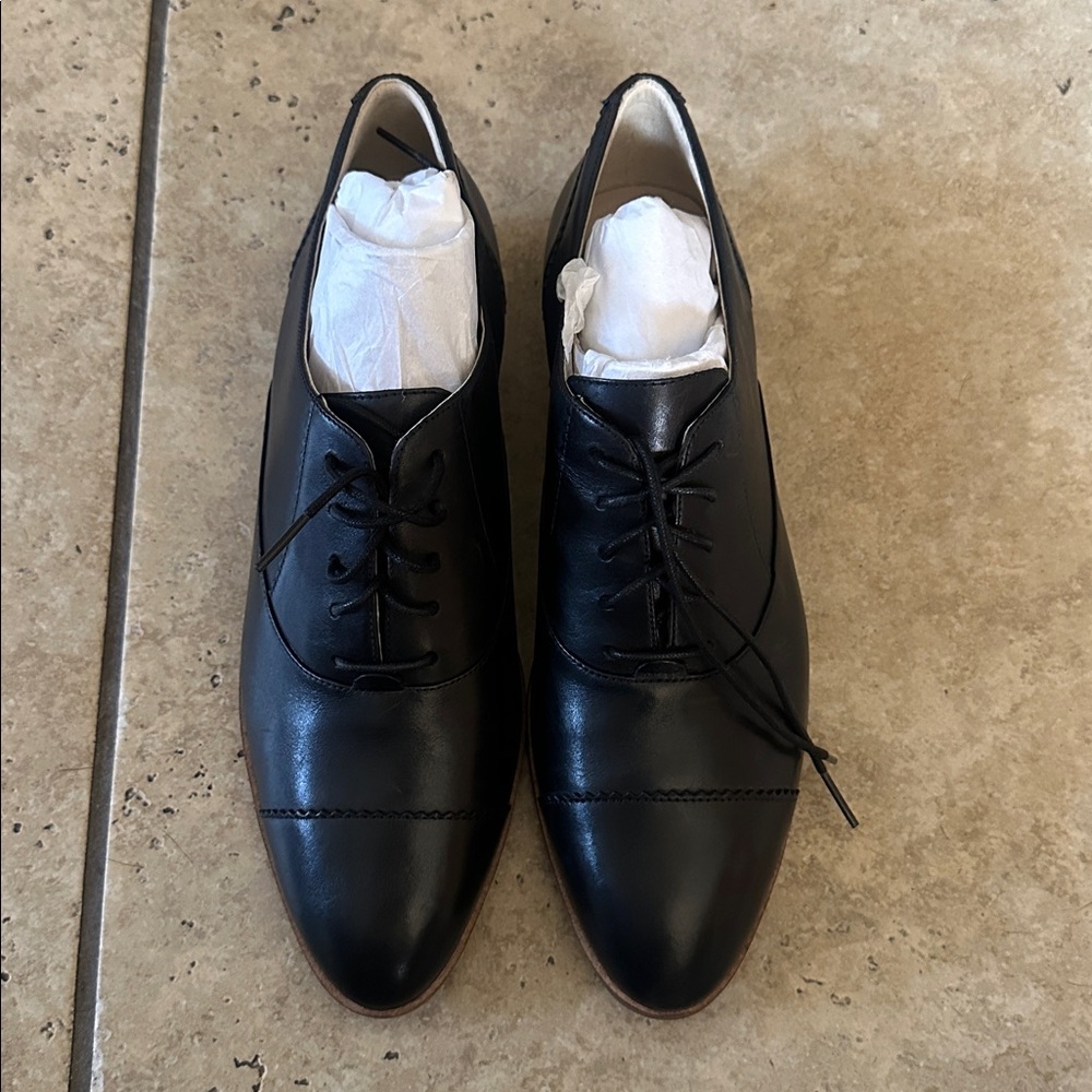Cole Haan Grand 360 Black Leather Lace-Up Shoes W10